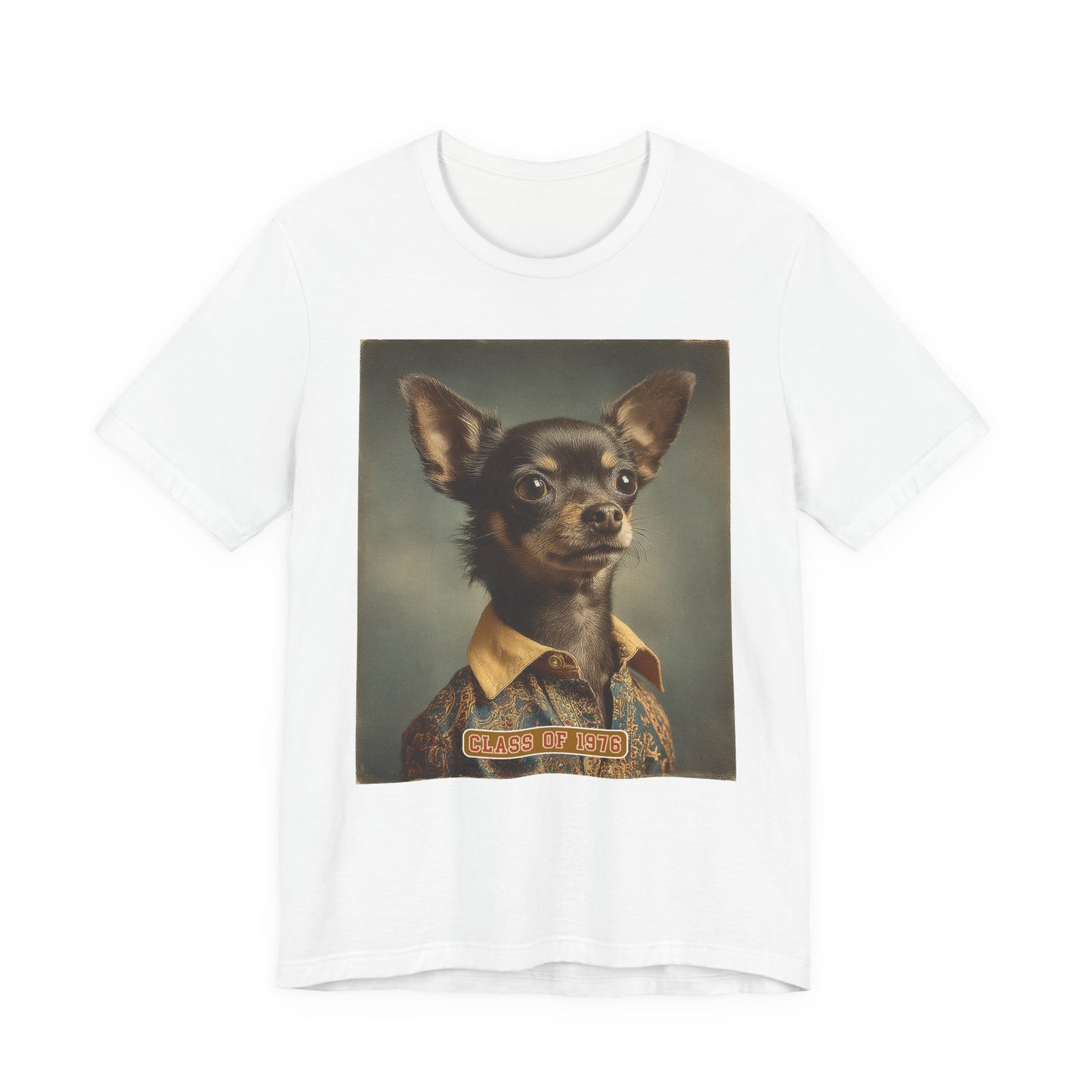 Chihuahua "Class of 1976" T-shirt