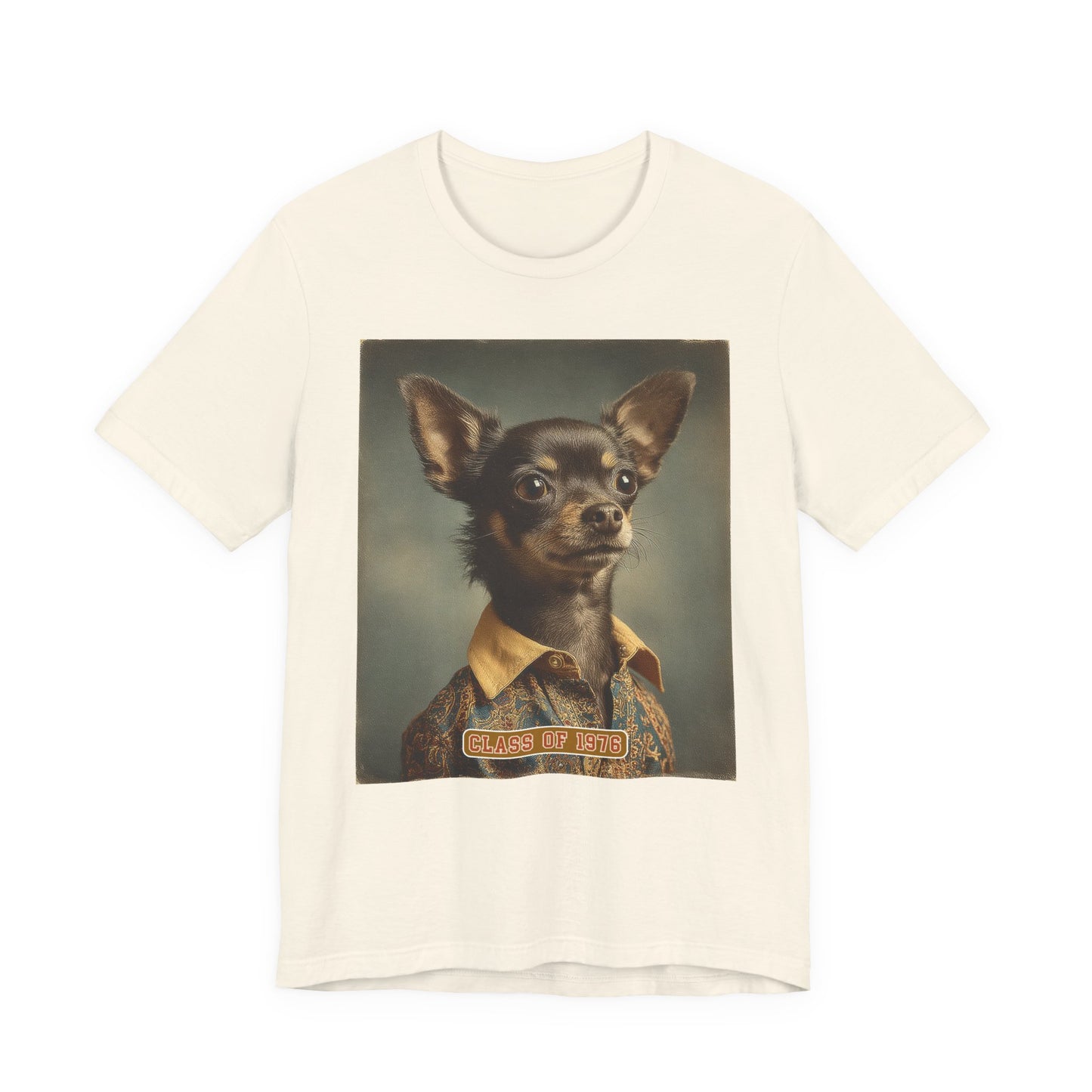 Chihuahua "Class of 1976" T-shirt
